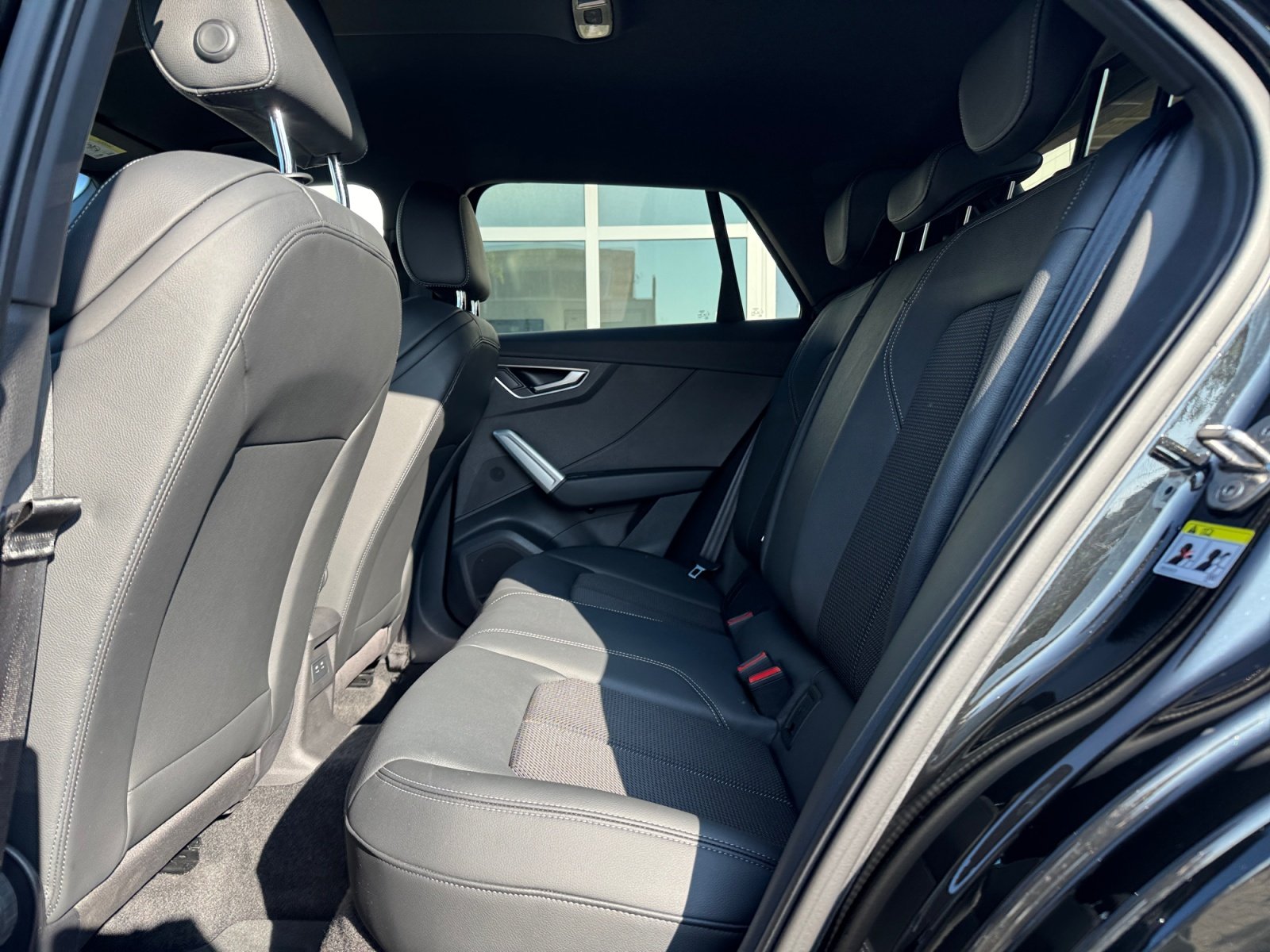 Q2 S line 35TFSI S tronic S Line,Kam.,PDC,ACC,LM