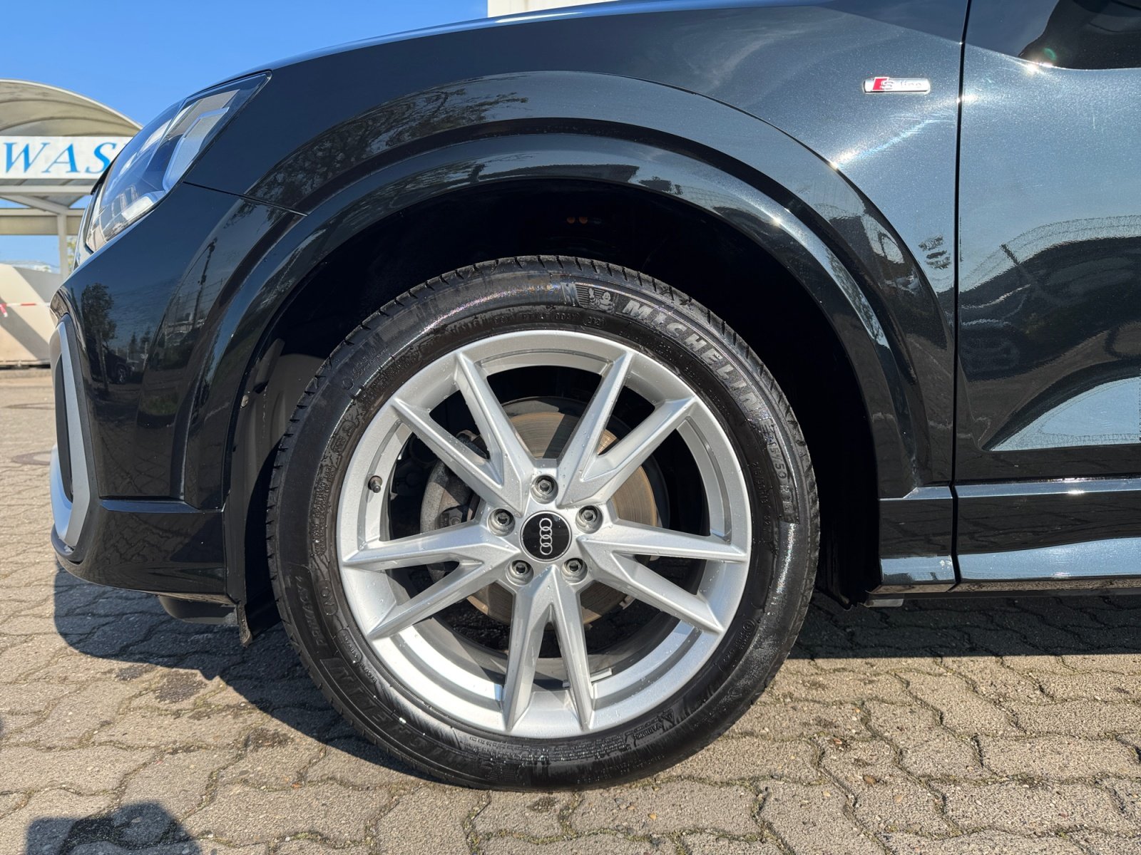 Q2 S line 35TFSI S tronic S Line,Kam.,PDC,ACC,LM