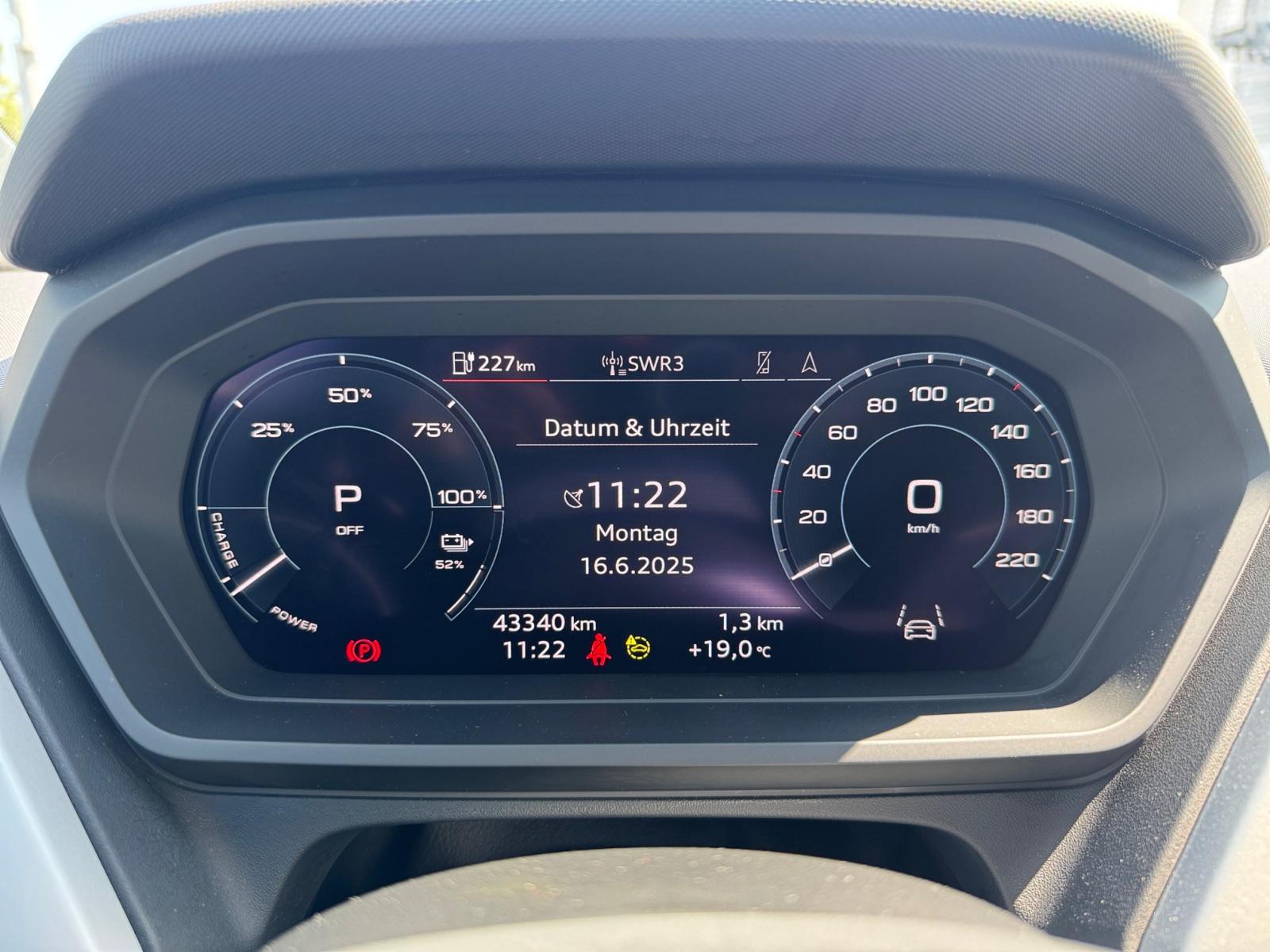 Q4 e-tron Sline 40 e-tron 150 kW ,S Line,PANO,LM
