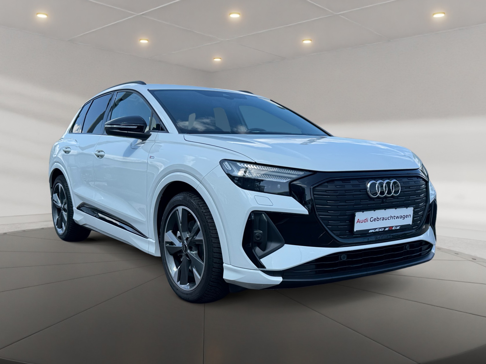 Q4 e-tron Sline 40 e-tron 150 kW ,S Line,PANO,LM