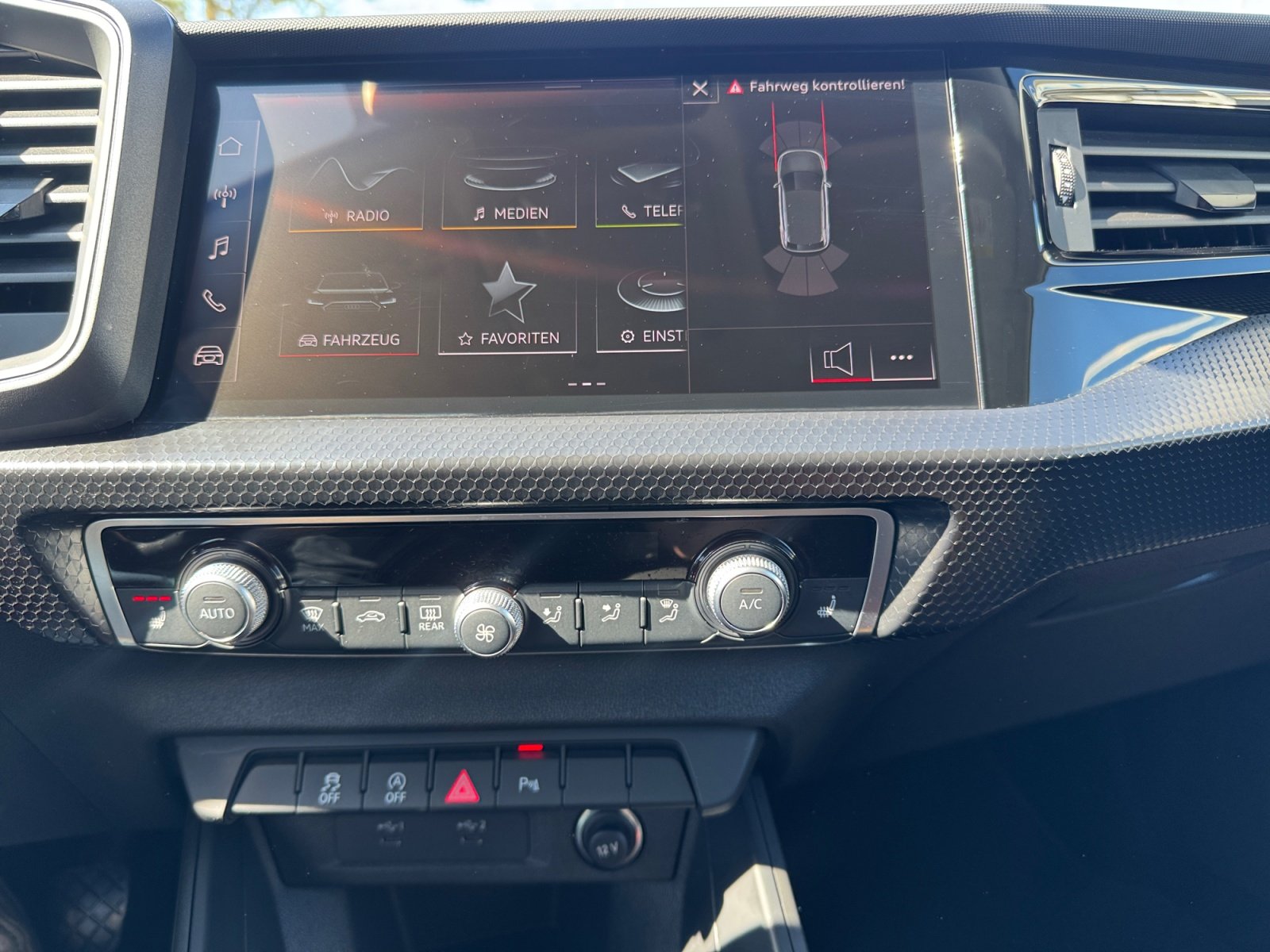 A1 Sportback 25TFSI Schaltgetriebe PDC,Virtual