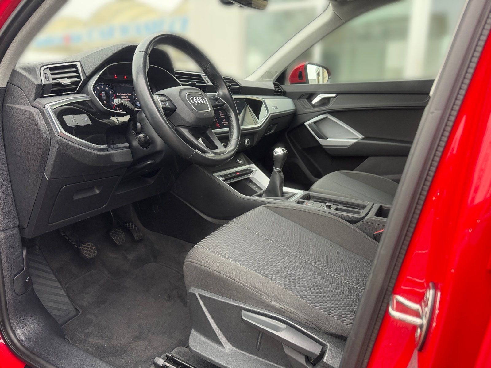 Q3 SUV 35 TFSI Virtual,Akustikglas,KlimaA,LM