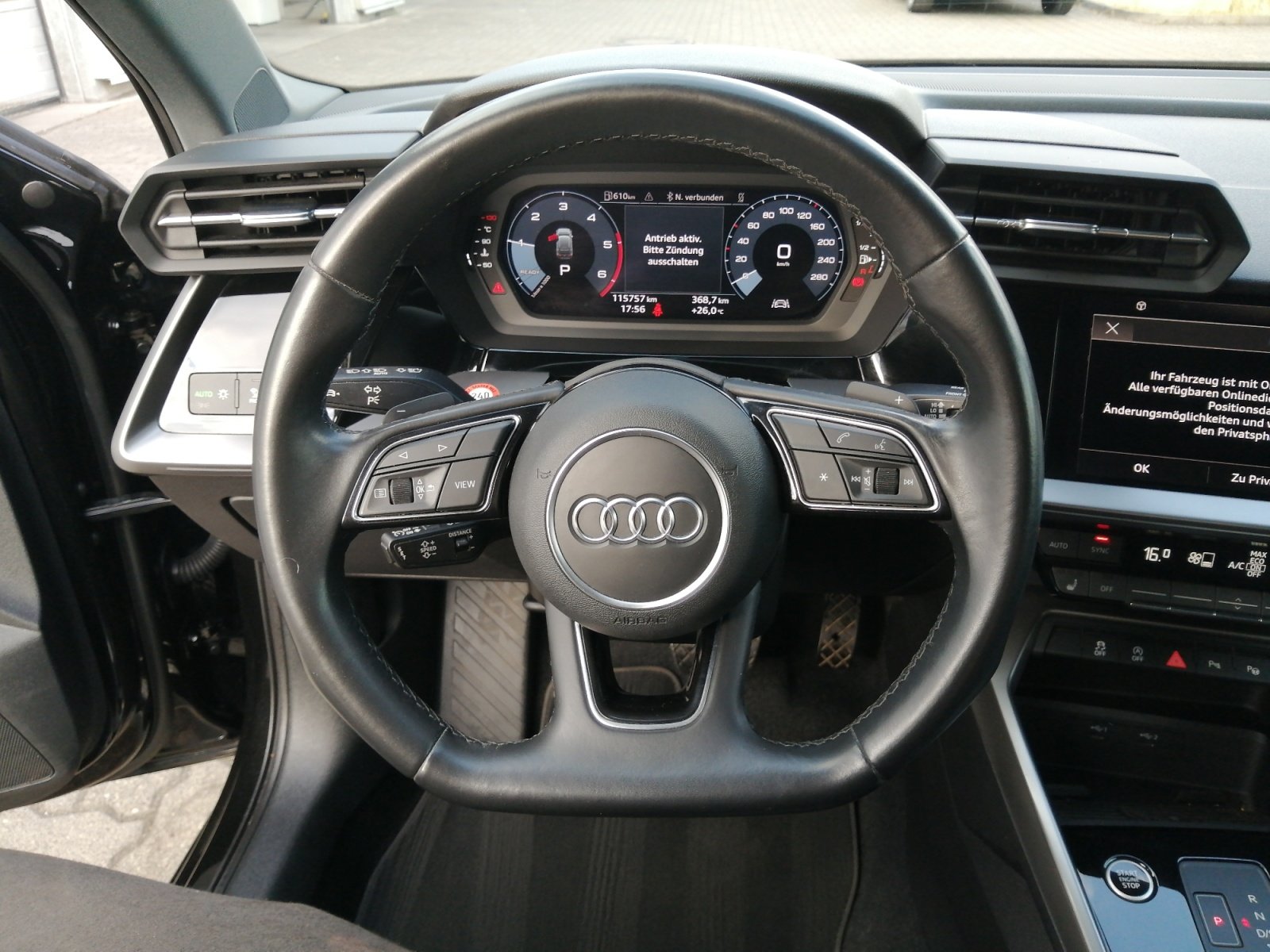 A3 Sportback S line 30 TDI S tronic S Line,HUD