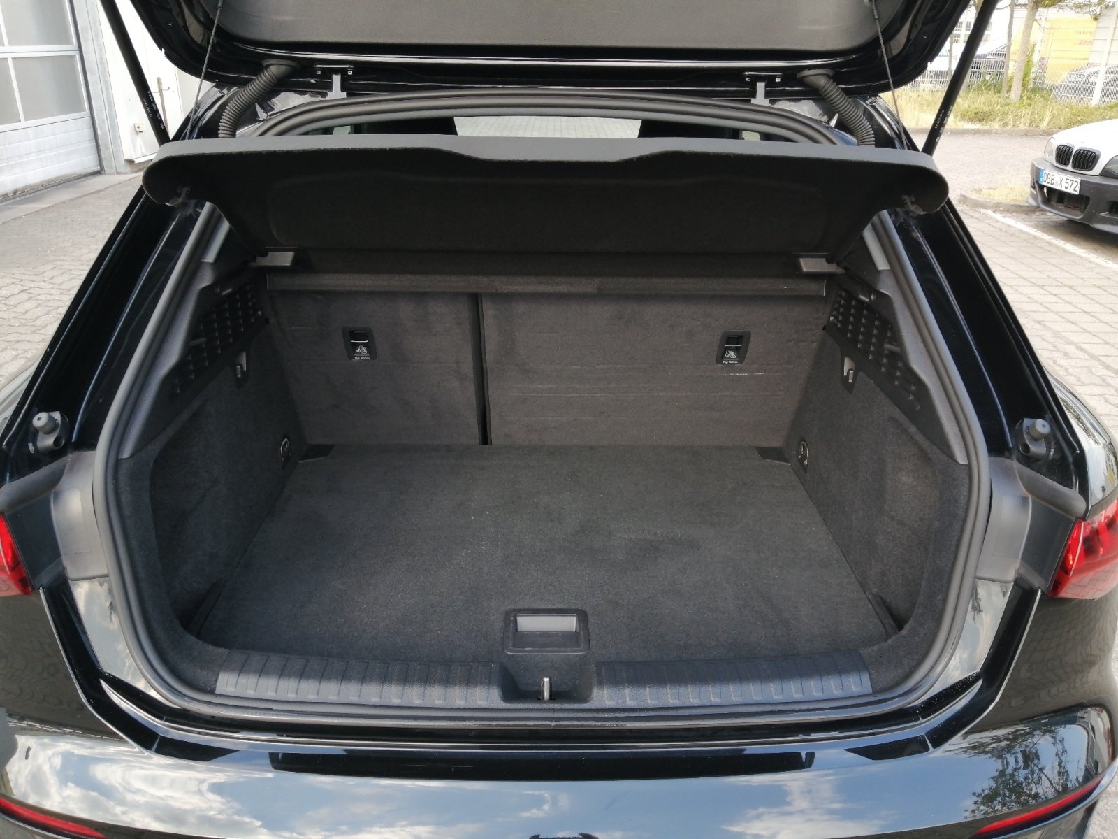 A3 Sportback S line 30 TDI S tronic S Line,HUD