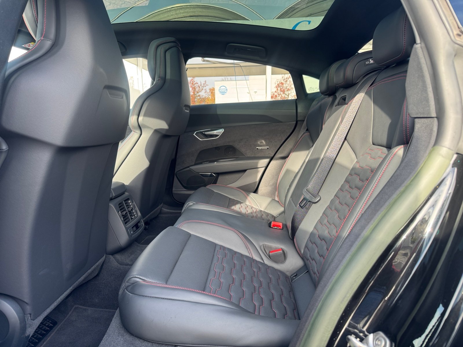 e-tron GT quattro 350 kW BO,matrix,360,HUD,Kam.