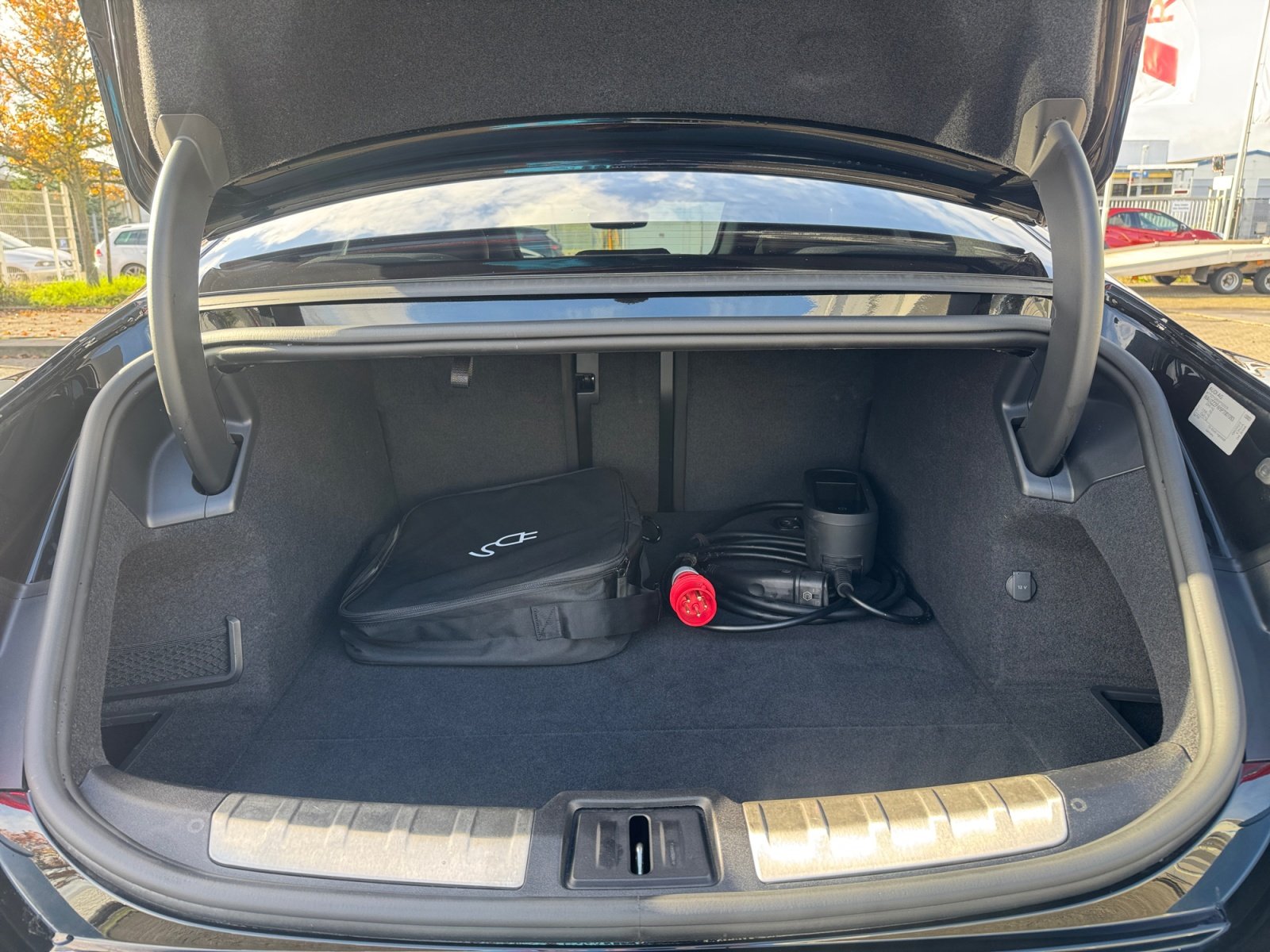 e-tron GT quattro 350 kW BO,matrix,360,HUD,Kam.