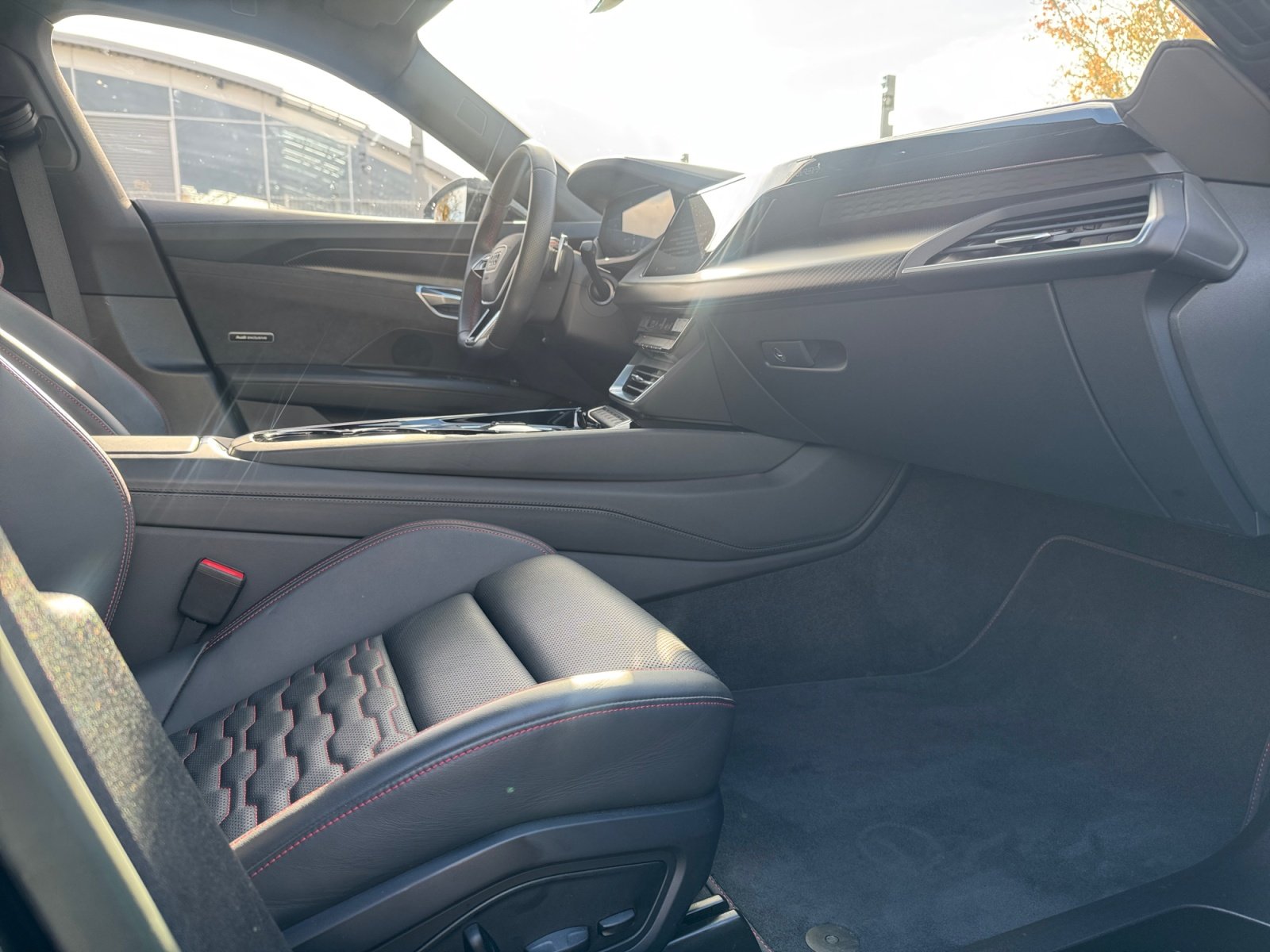 e-tron GT quattro 350 kW BO,matrix,360,HUD,Kam.