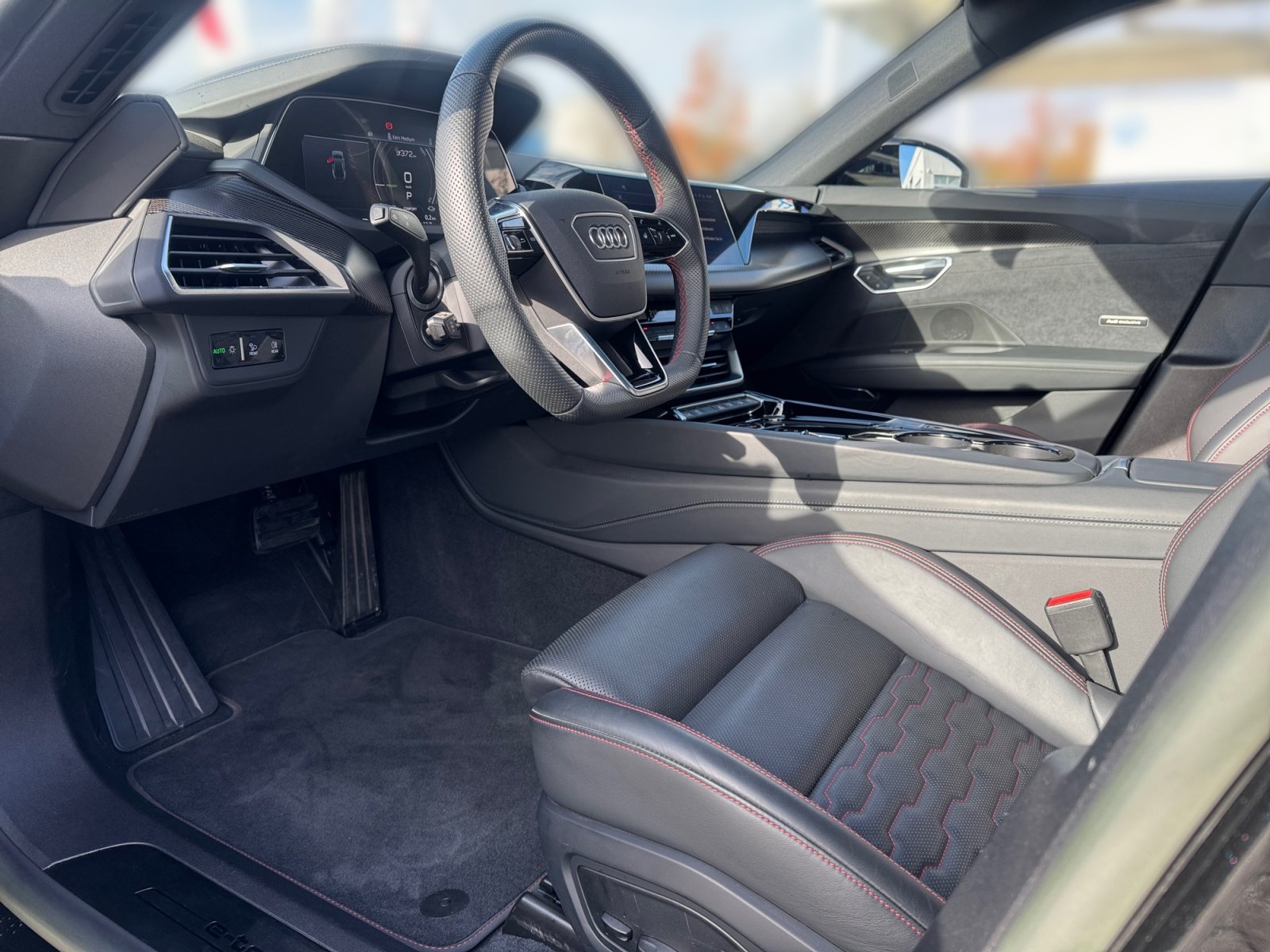 e-tron GT quattro 350 kW BO,matrix,360,HUD,Kam.