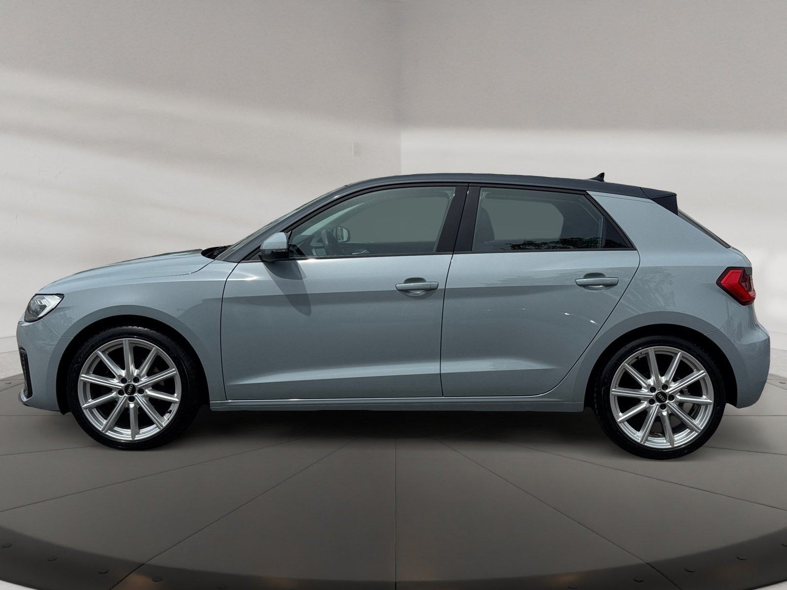 A1 Sportback Advanced 30 TFSI Schaltgetriebe PDC
