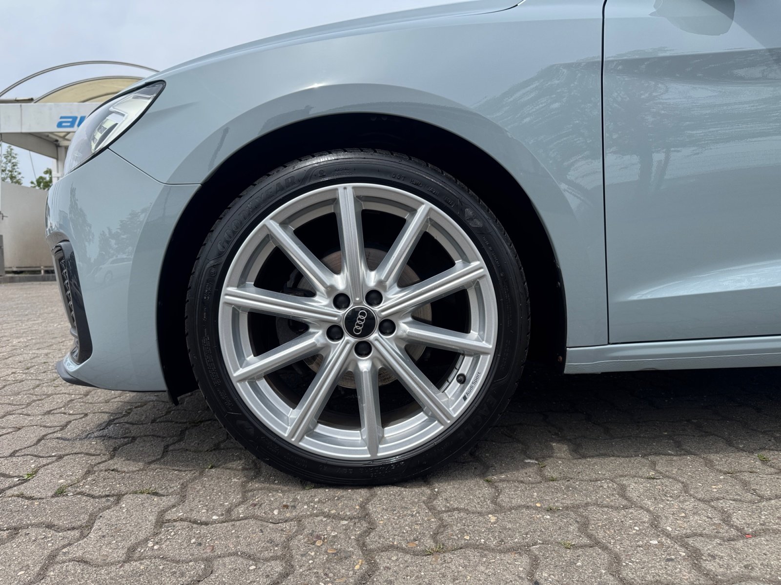 A1 Sportback Advanced 30 TFSI Schaltgetriebe PDC