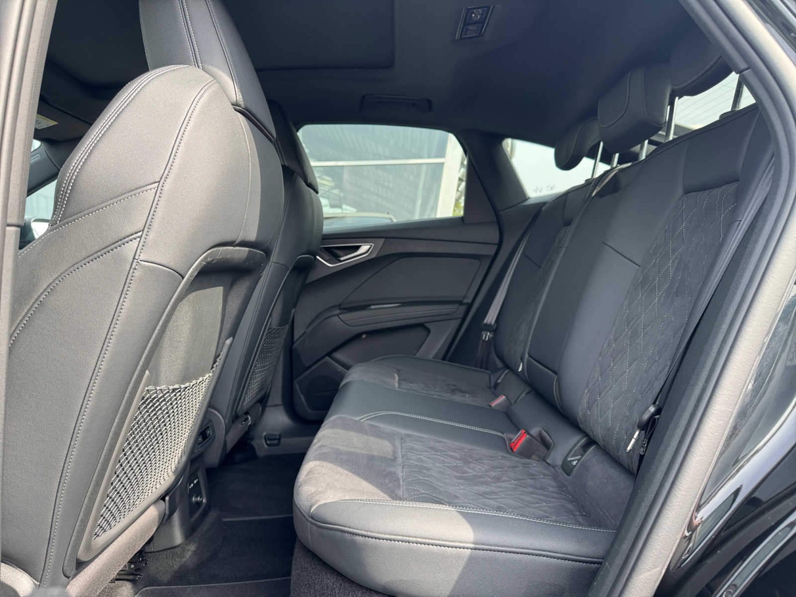 Q4 Sportback e-tron 50 quattro ,S Line,PANO,PDC