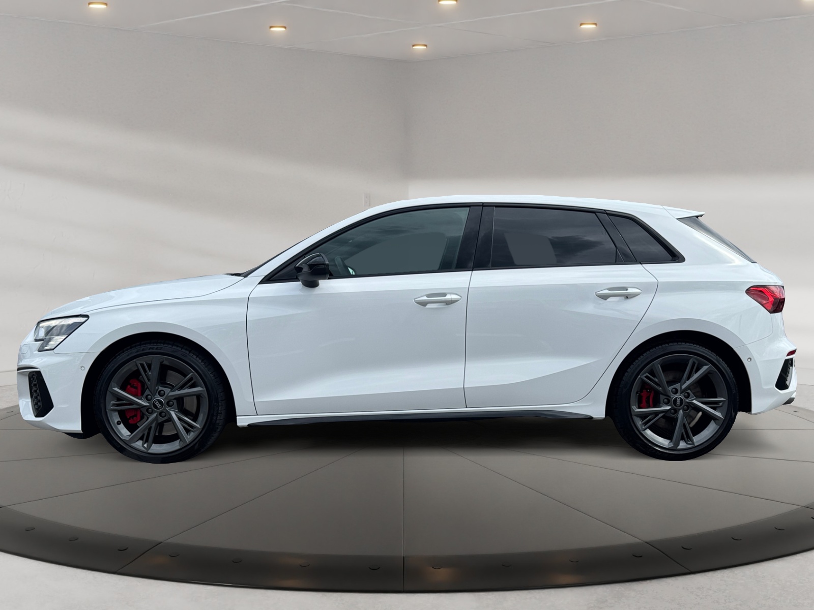 S3 Sportback quattro S3 Sportback TFSI 228(310)  S tronic