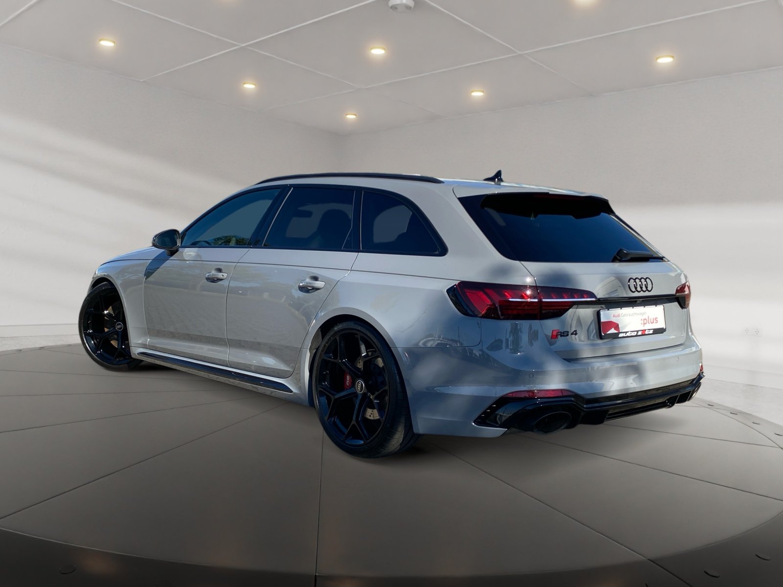 RS4 Avant RS competition plus matrix,HUD, 290km/h