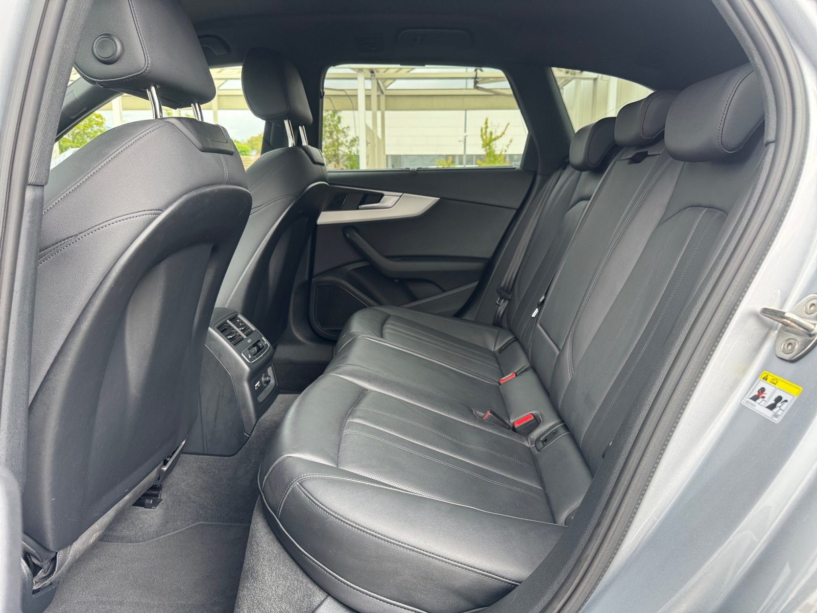 A4 Avant advanced 40 TDI quattro S tronic BO,PDC