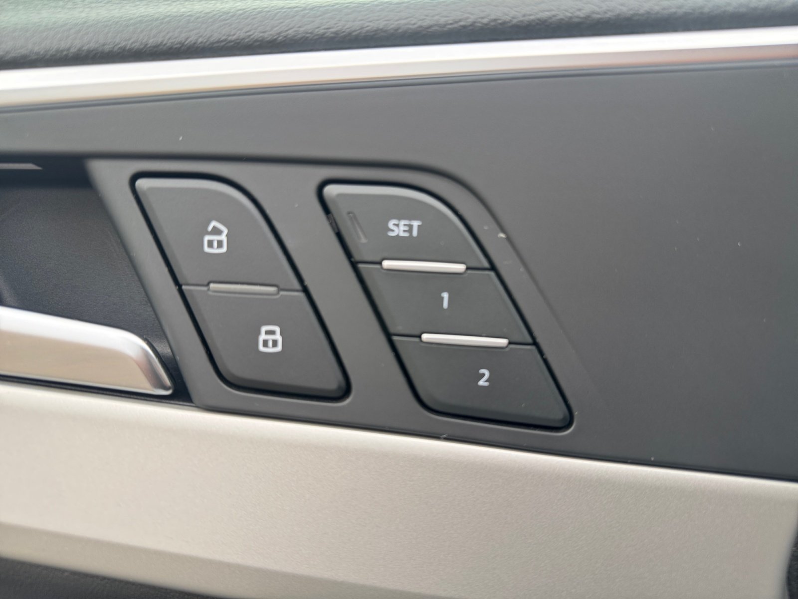 A4 Avant advanced 40 TDI quattro S tronic BO,PDC