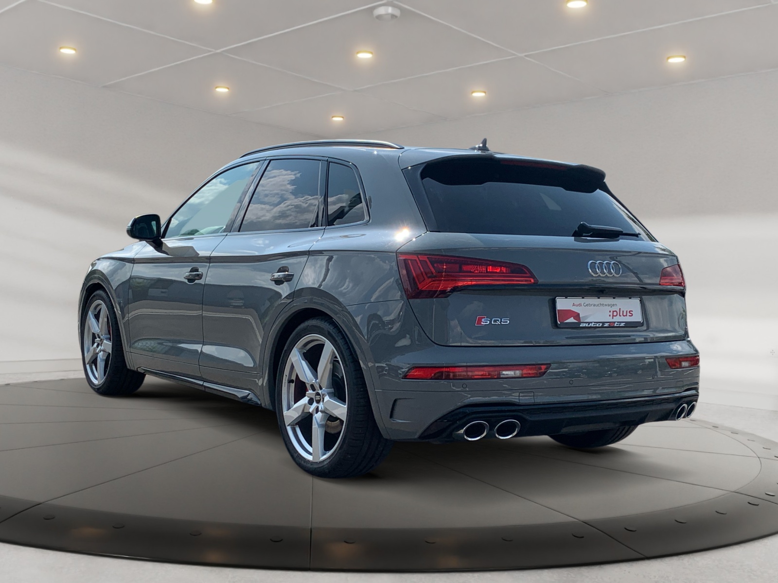 SQ5 TDI quatto tiptronic ,PDC,Virtual,BO,Kam.