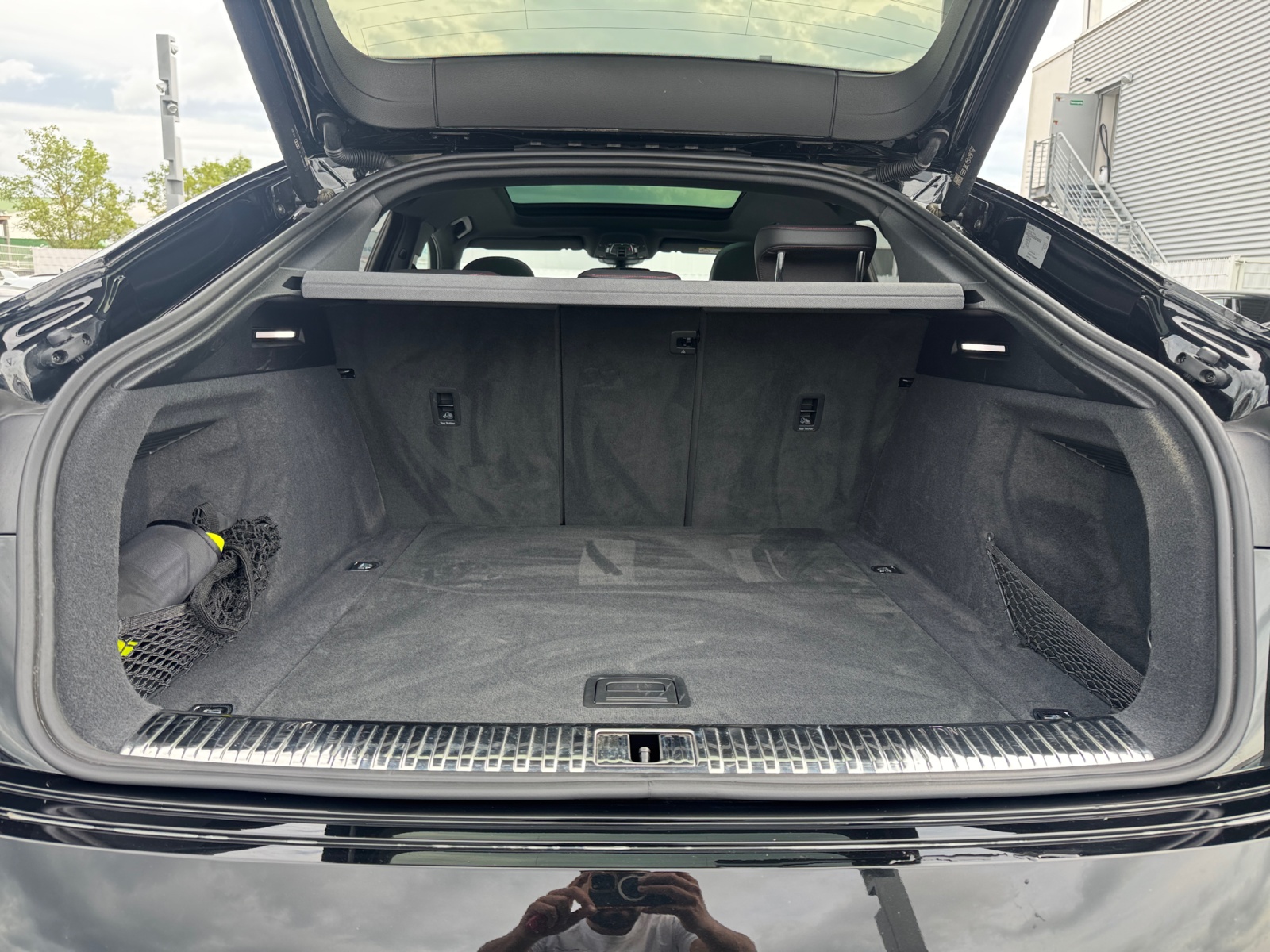 Q8 e-tron Sportback  S line 55  quattro 300 kW