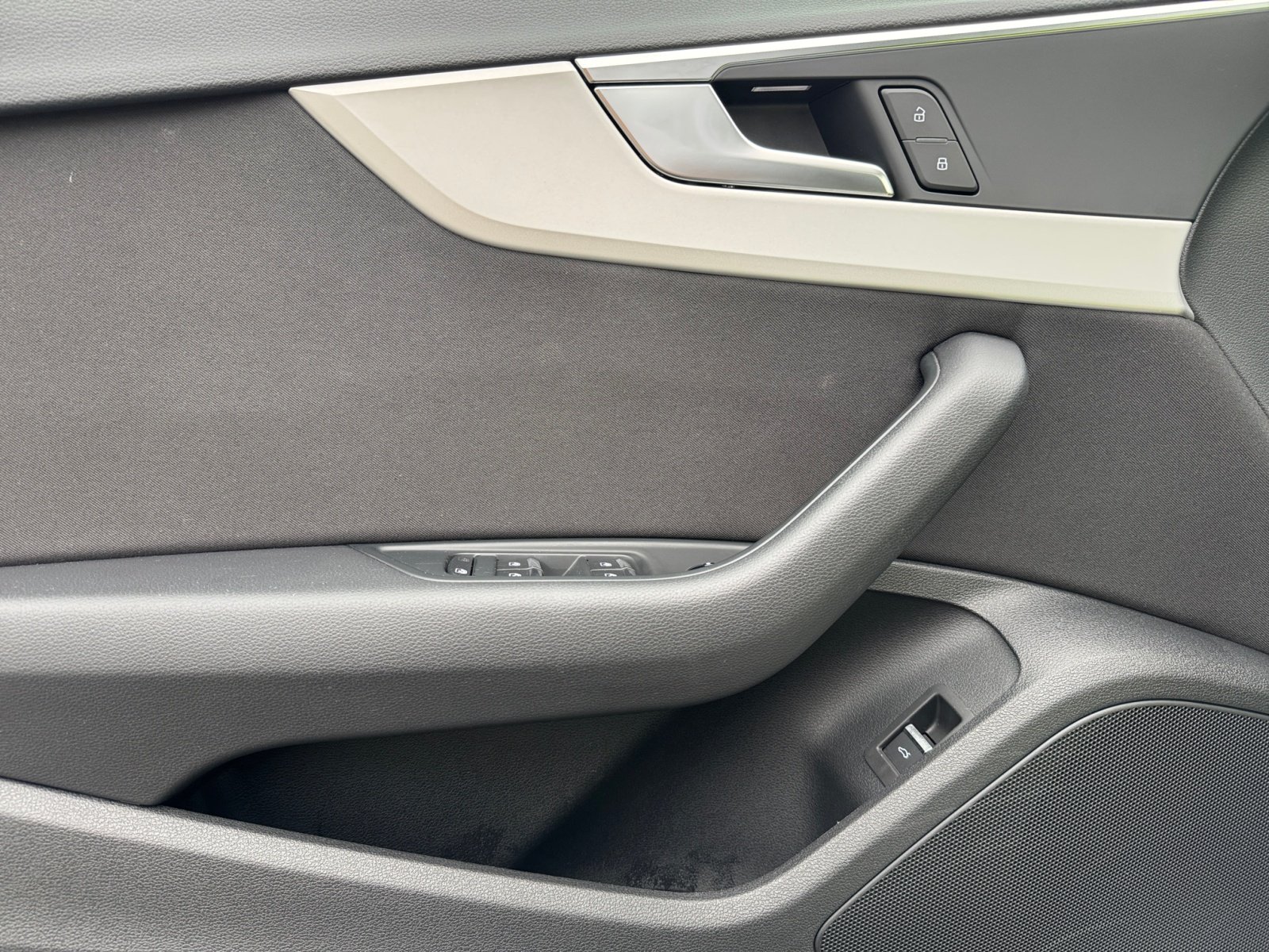 A4 Avant advanced 40TDI quattro S tronic matrix