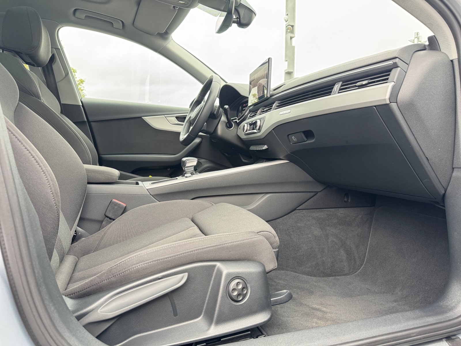 A4 Avant advanced 40TDI quattro S tronic matrix