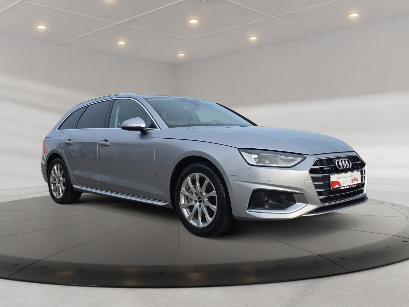 A4 Avant advanced 40 TDI quattro S tronic PDC,LM