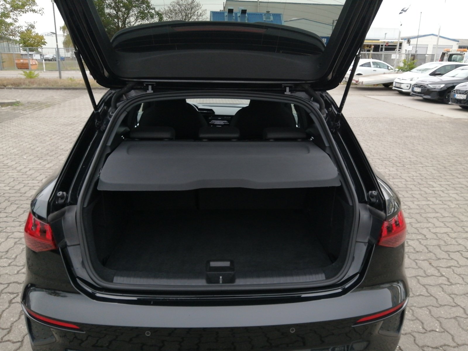 A3 Sportback S line 30 TFSI S tronic S Line,HUD
