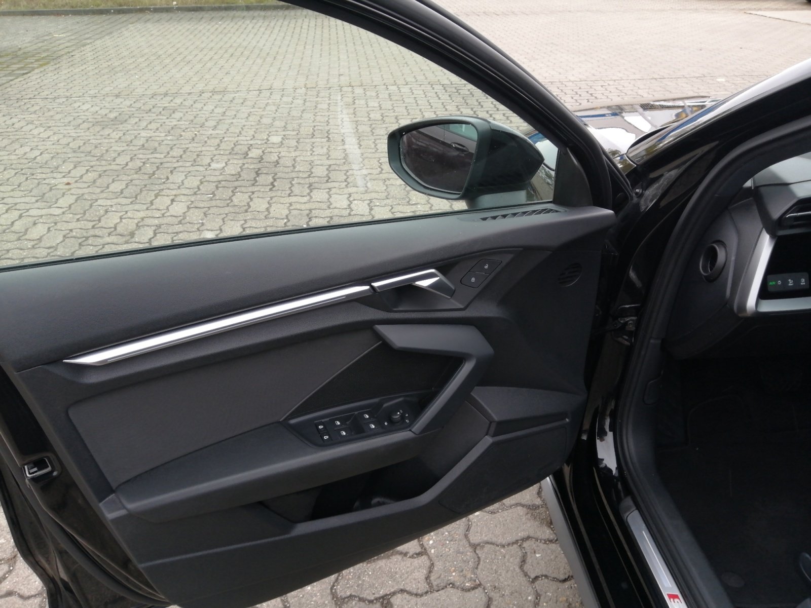 A3 Sportback S line 30 TFSI S tronic S Line,HUD