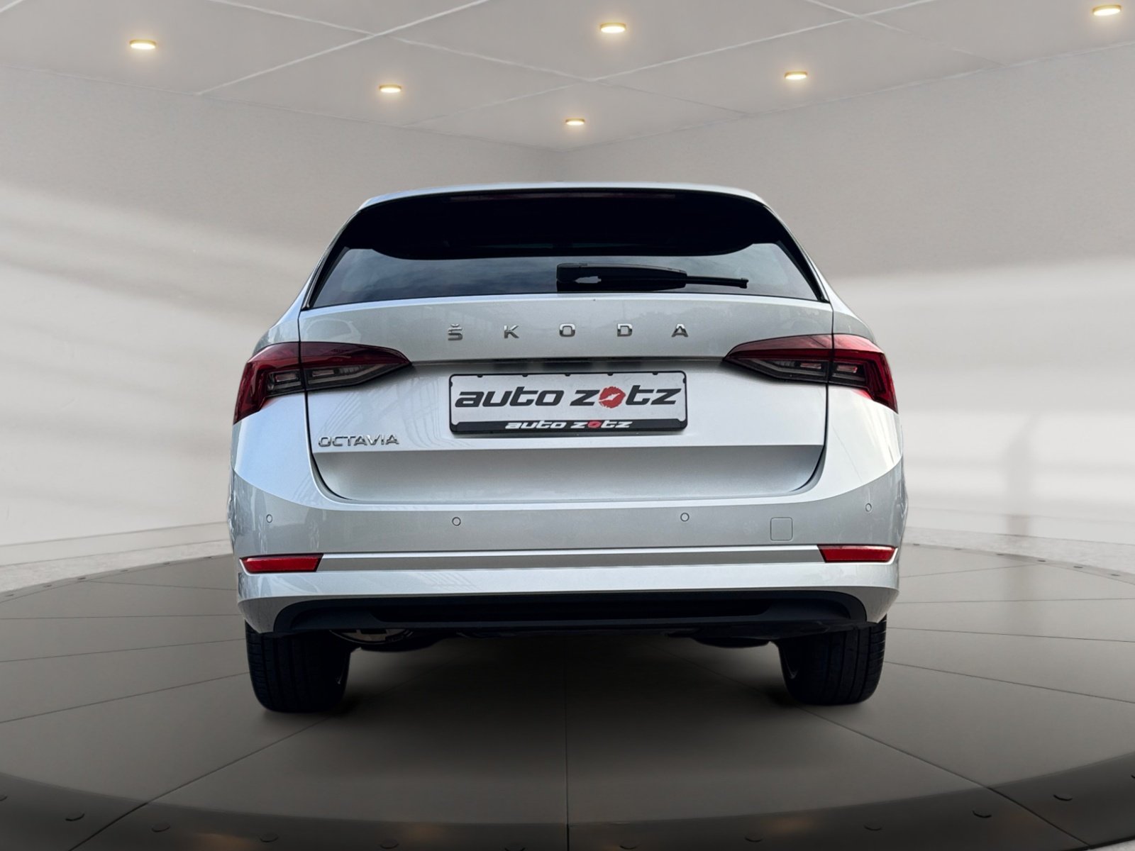 Octavia Combi 2.0TDI First Edition PDC,ACC,LED