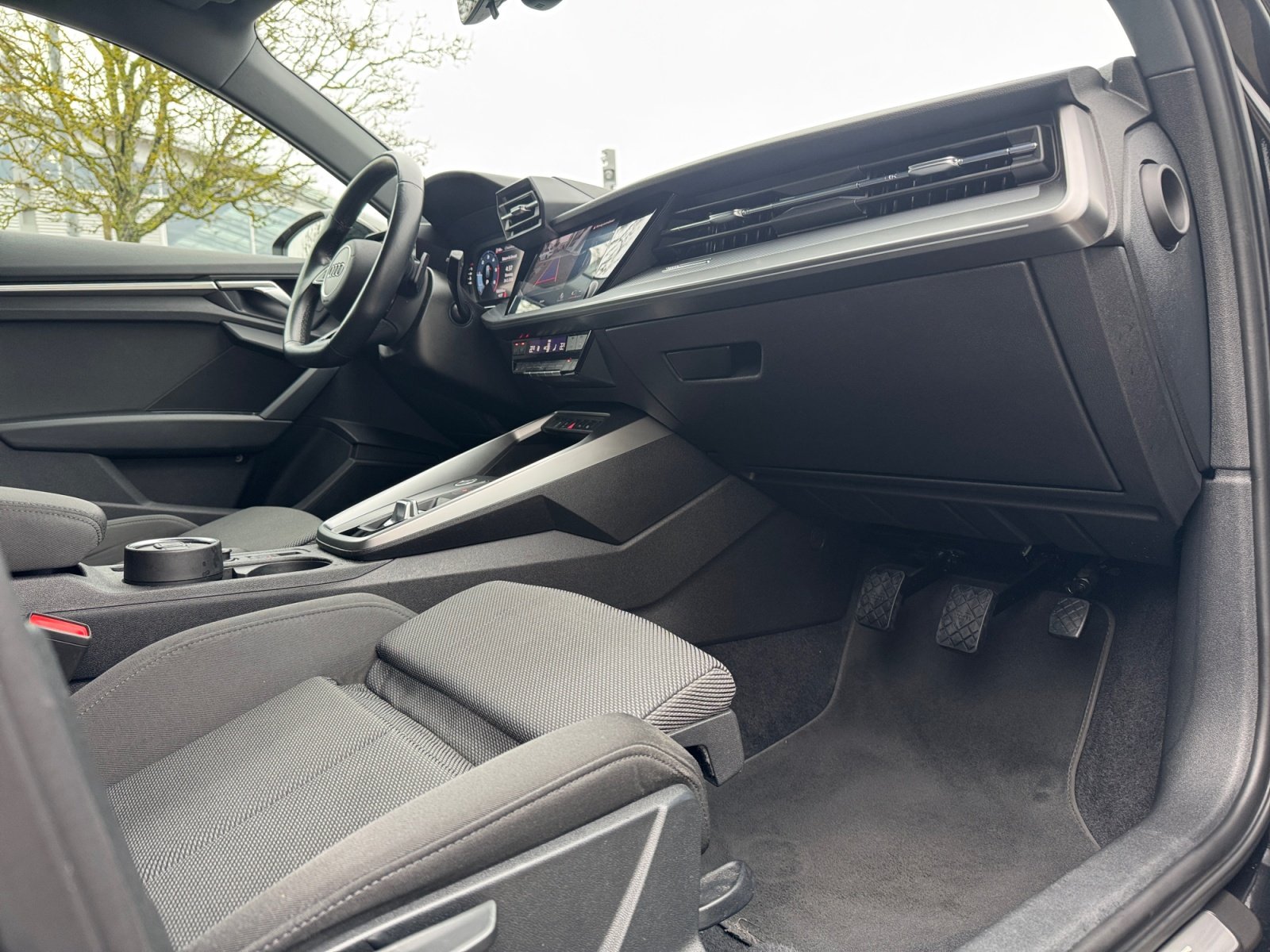 A3 Sportback S line 30 TDI S tronic S Line,HUD