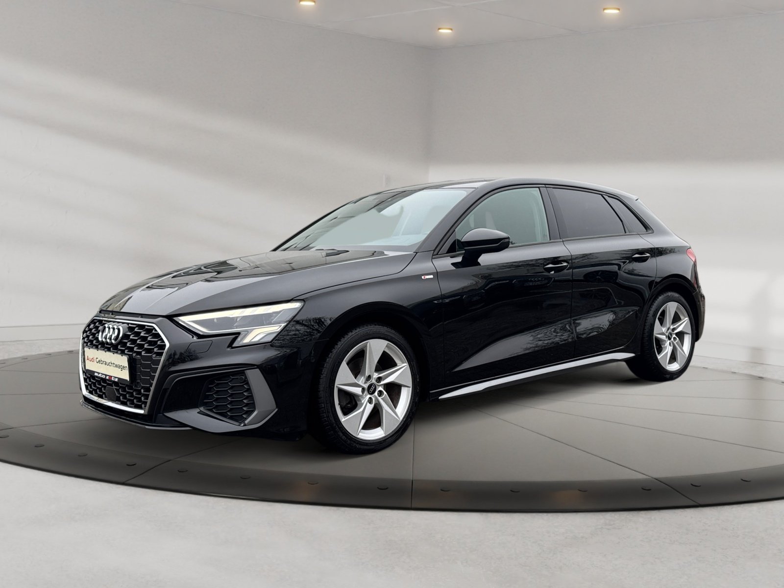 A3 Sportback S line 30 TDI S tronic S Line,HUD