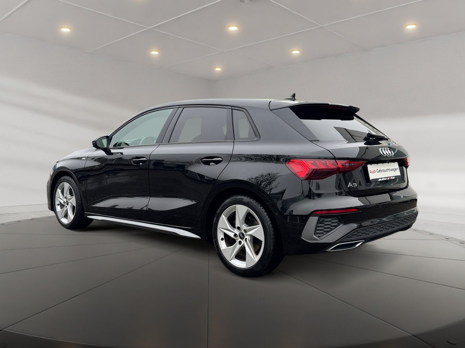 A3 Sportback S line 30 TDI S tronic S Line,HUD