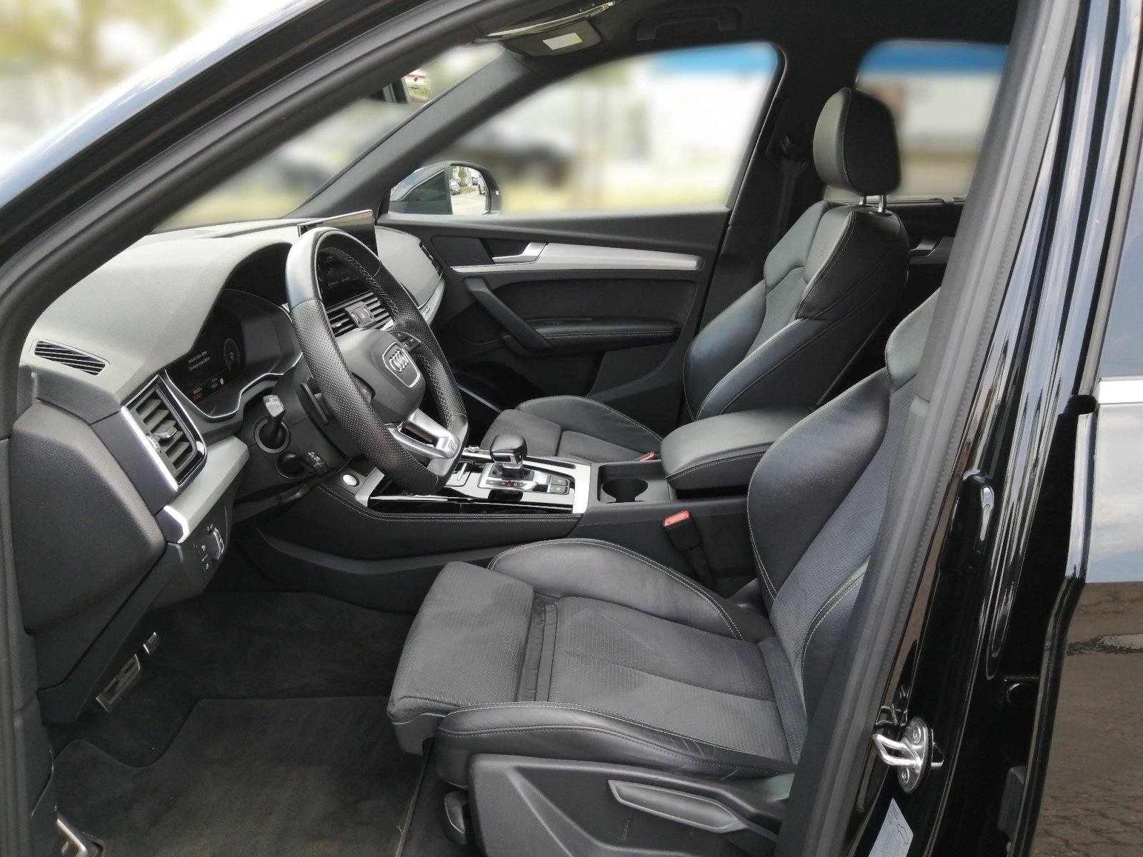 Q5 SUV S line 40 TFSI quattro S tronic S line LM