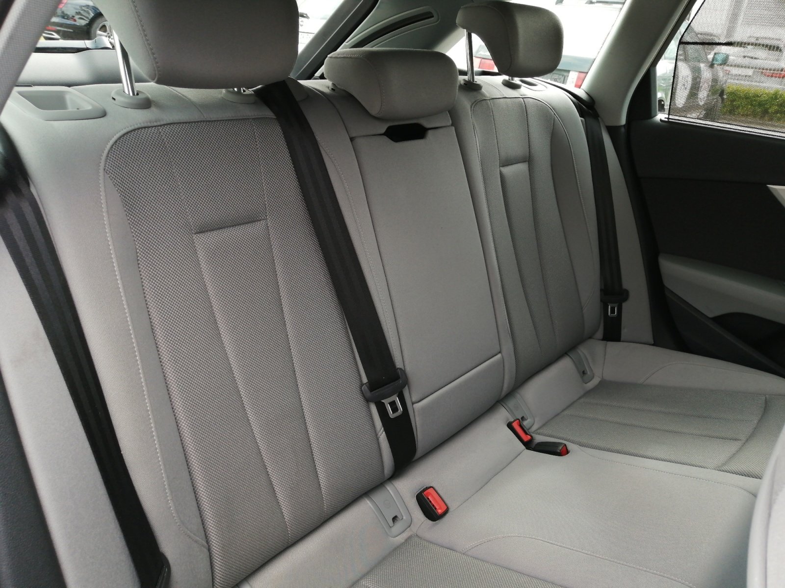 A4 Avant Advanced 50 TDI quattro tiptronic PDC