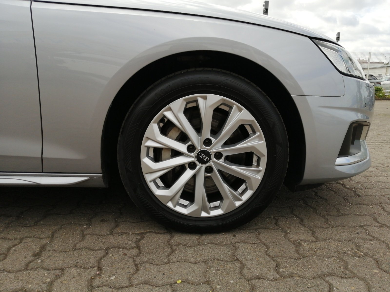 A4 Avant Advanced 50 TDI quattro tiptronic PDC