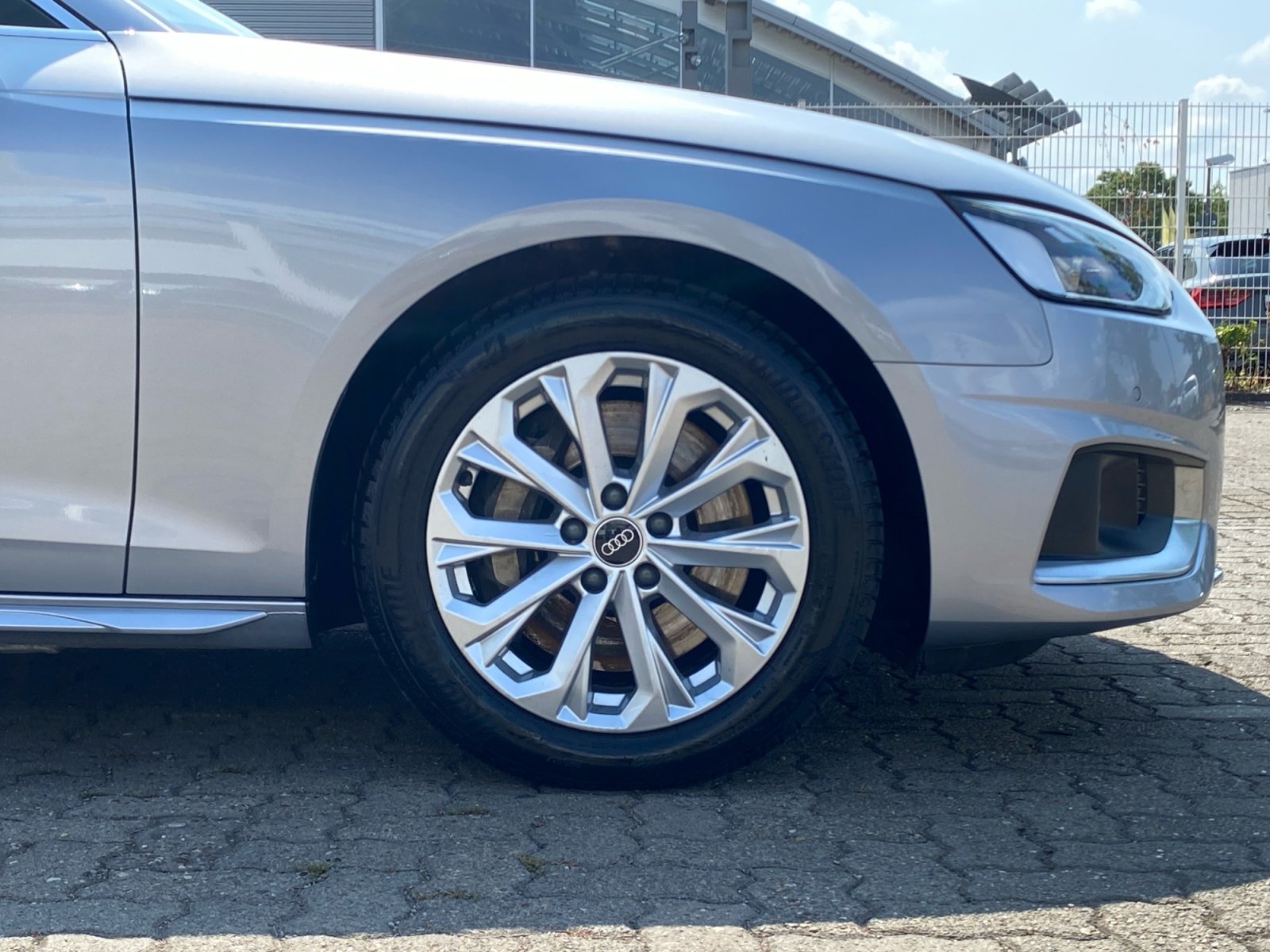 A4 Avant advanced 50TDI quattro tiptronic Kam.