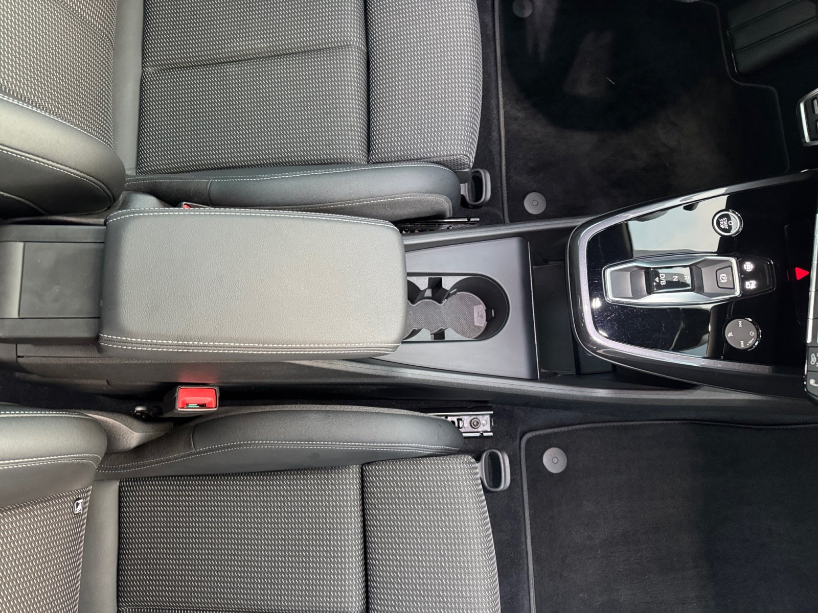 Q4 e-tron 35 125 kW S Line,Kam.,Standhz,Virtual