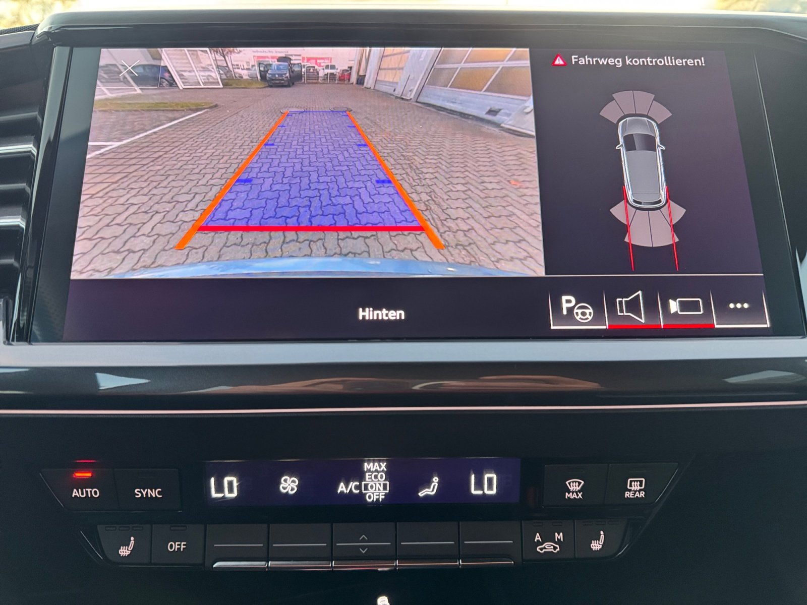 Q4 e-tron 35 125 kW S Line,Kam.,Standhz,Virtual