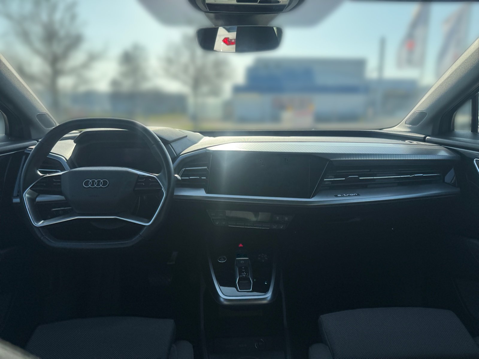 Q4 e-tron 150 kW HUD,PANO,PDC,Standhz,Virtual,LM