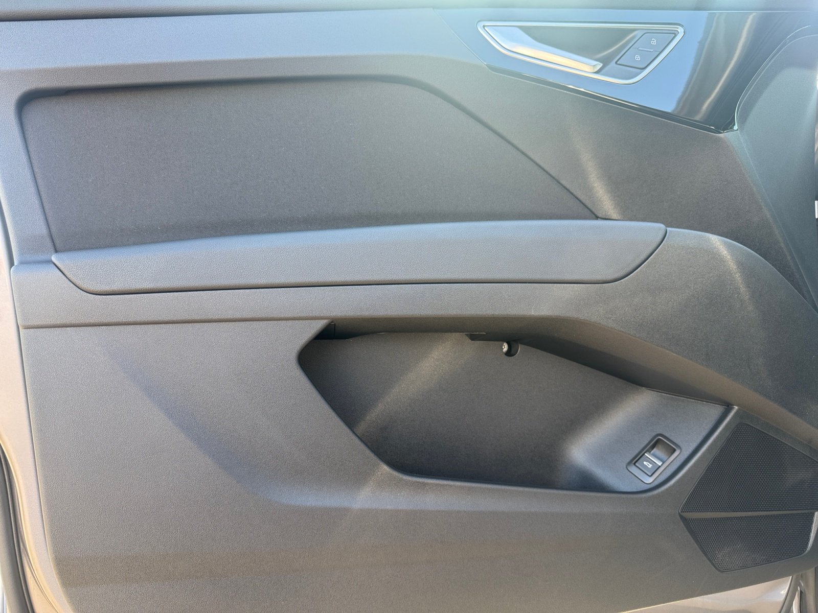 Q4 e-tron 150 kW HUD,PANO,PDC,Standhz,Virtual,LM