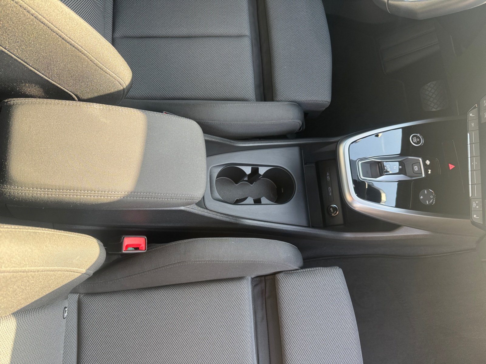 Q4 e-tron 150 kW HUD,PANO,PDC,Standhz,Virtual,LM