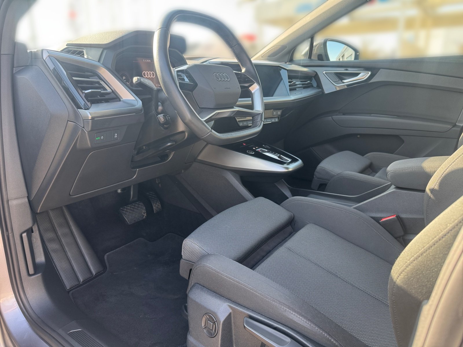 Q4 e-tron 150 kW HUD,PANO,PDC,Standhz,Virtual,LM