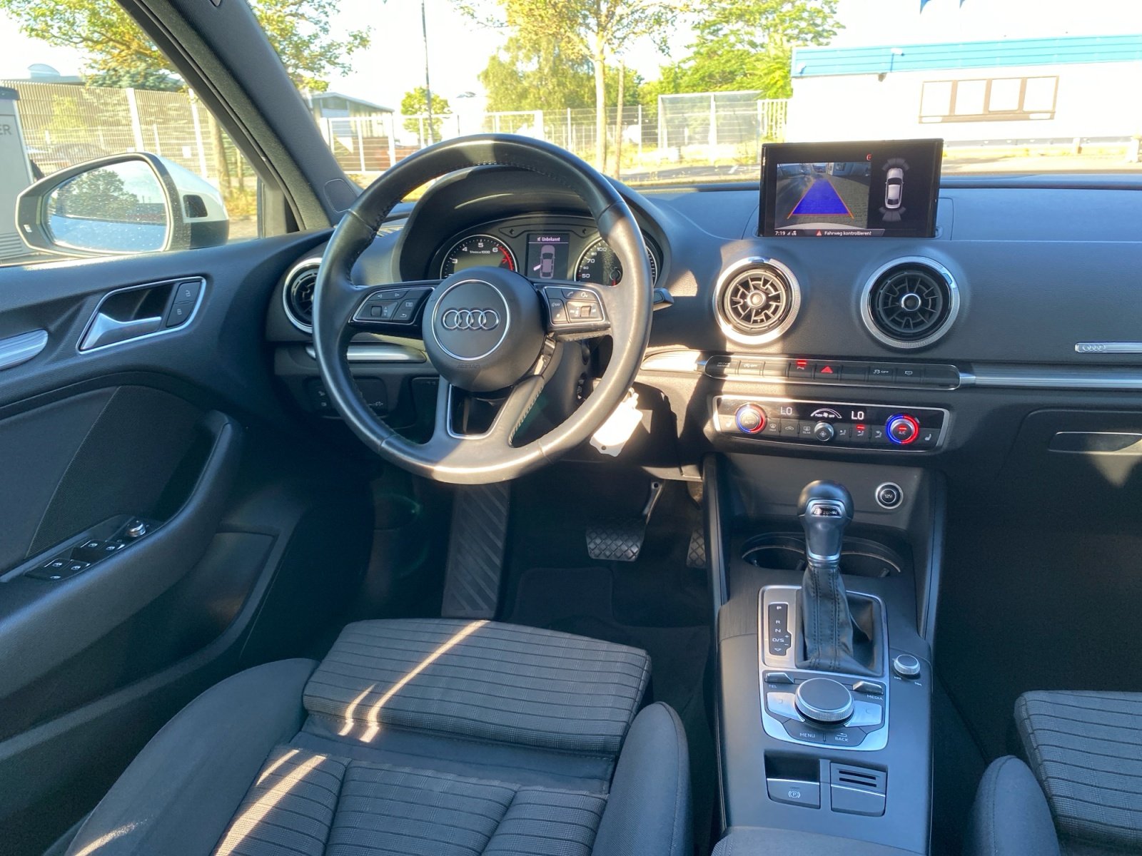 A3 Limousine Sport 30 TFSI S tronic S Line,Kam.