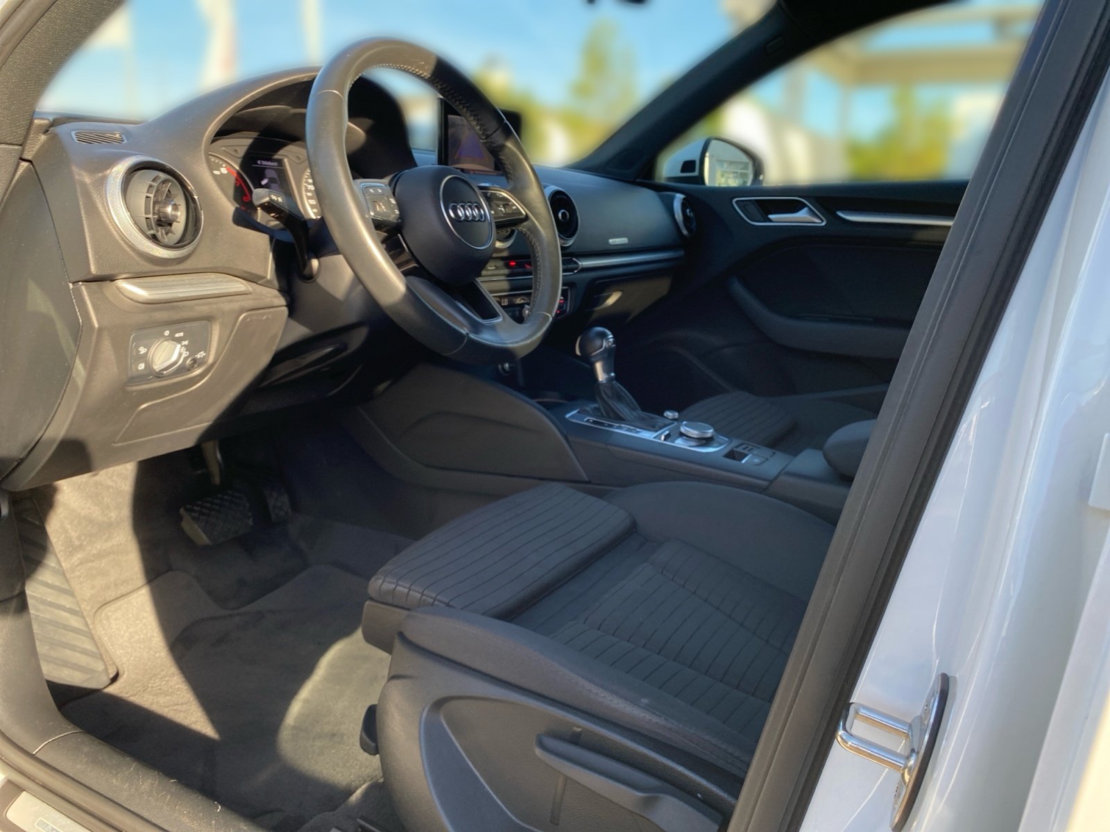 A3 Limousine Sport 30 TFSI S tronic S Line,Kam.