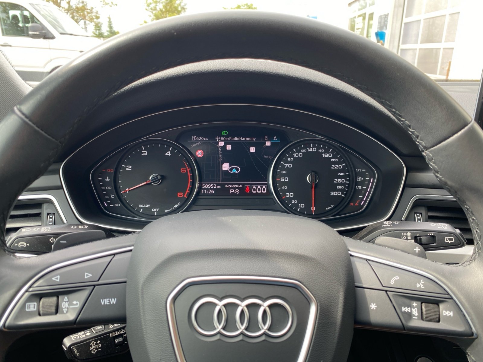 A4 Avant Advanced 40 TDI quattro S tronic 360,LM