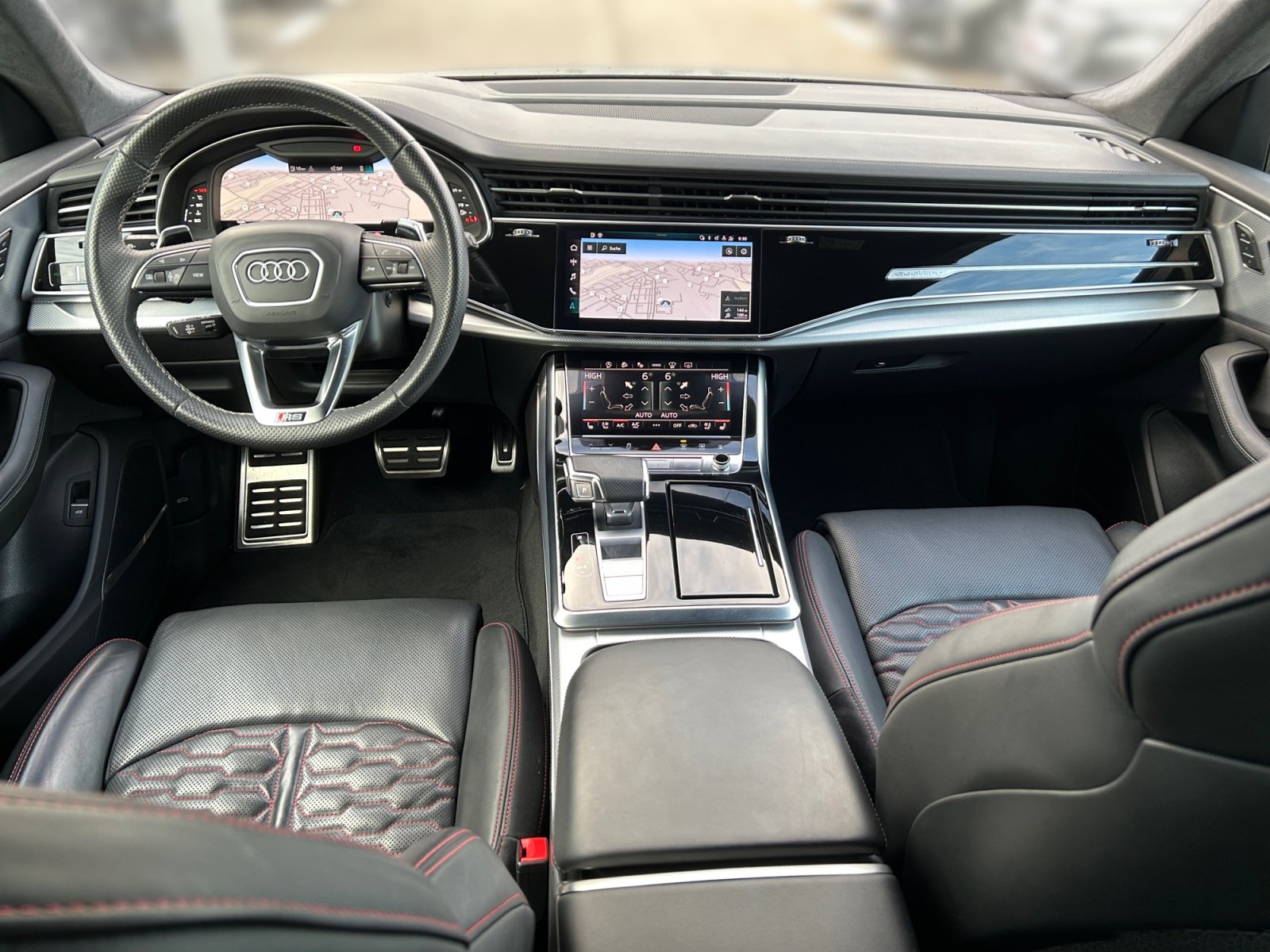 RSQ8 quattro tiptronic BO,matrix,360,HUD,Kam.