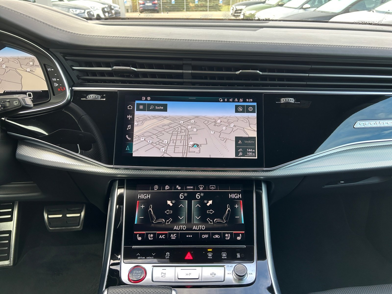 RSQ8 quattro tiptronic BO,matrix,360,HUD,Kam.