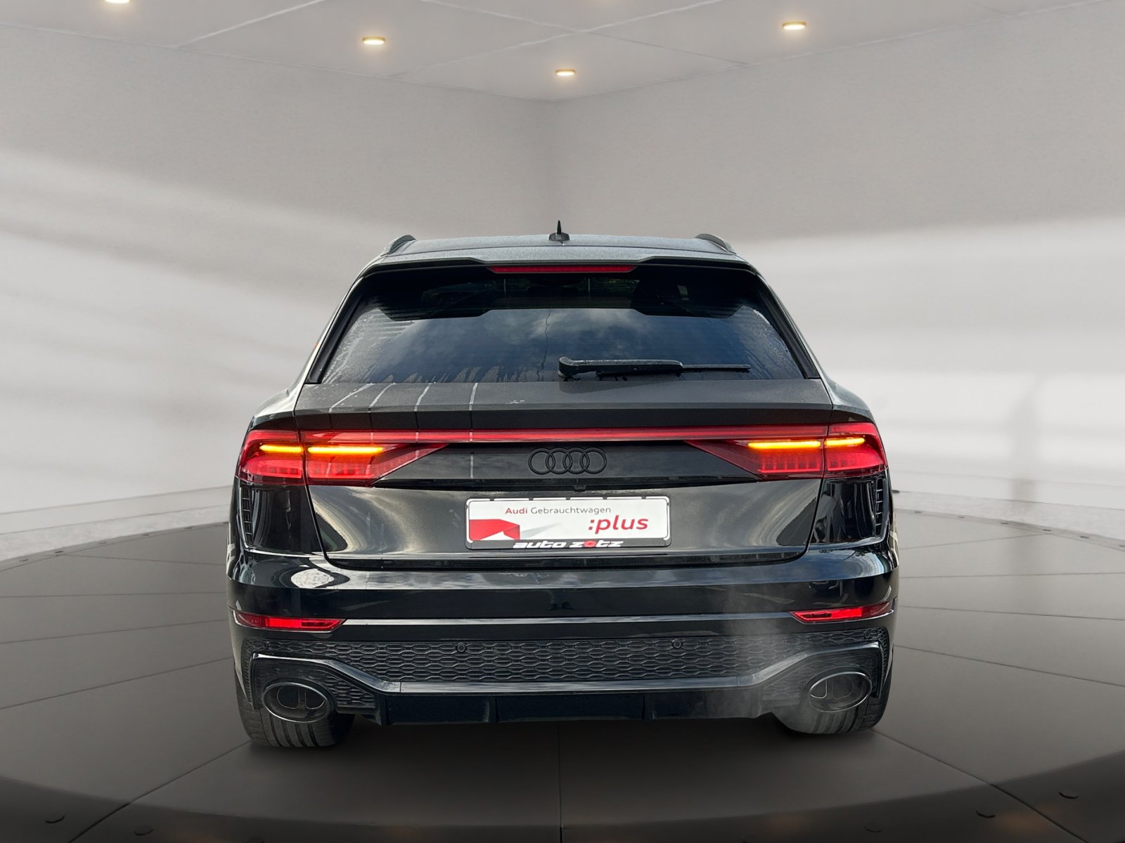 RSQ8 quattro tiptronic BO,matrix,360,HUD,Kam.
