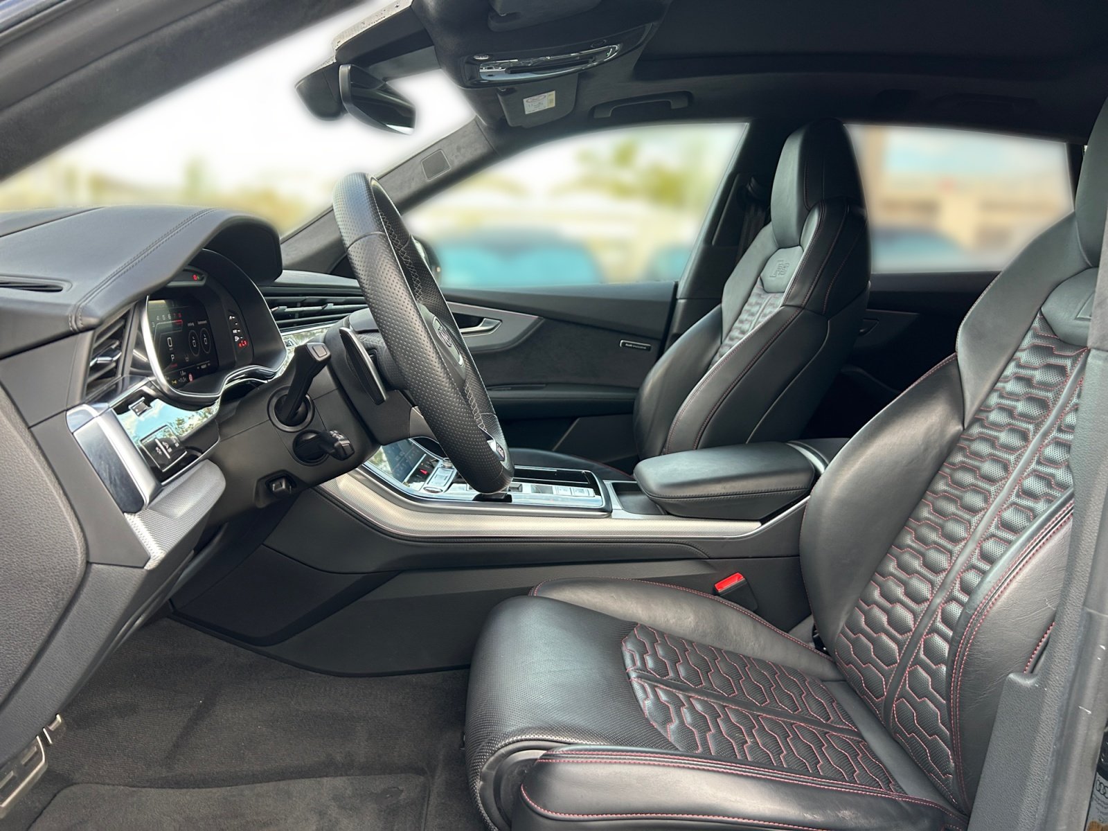 RSQ8 quattro tiptronic BO,matrix,360,HUD,Kam.