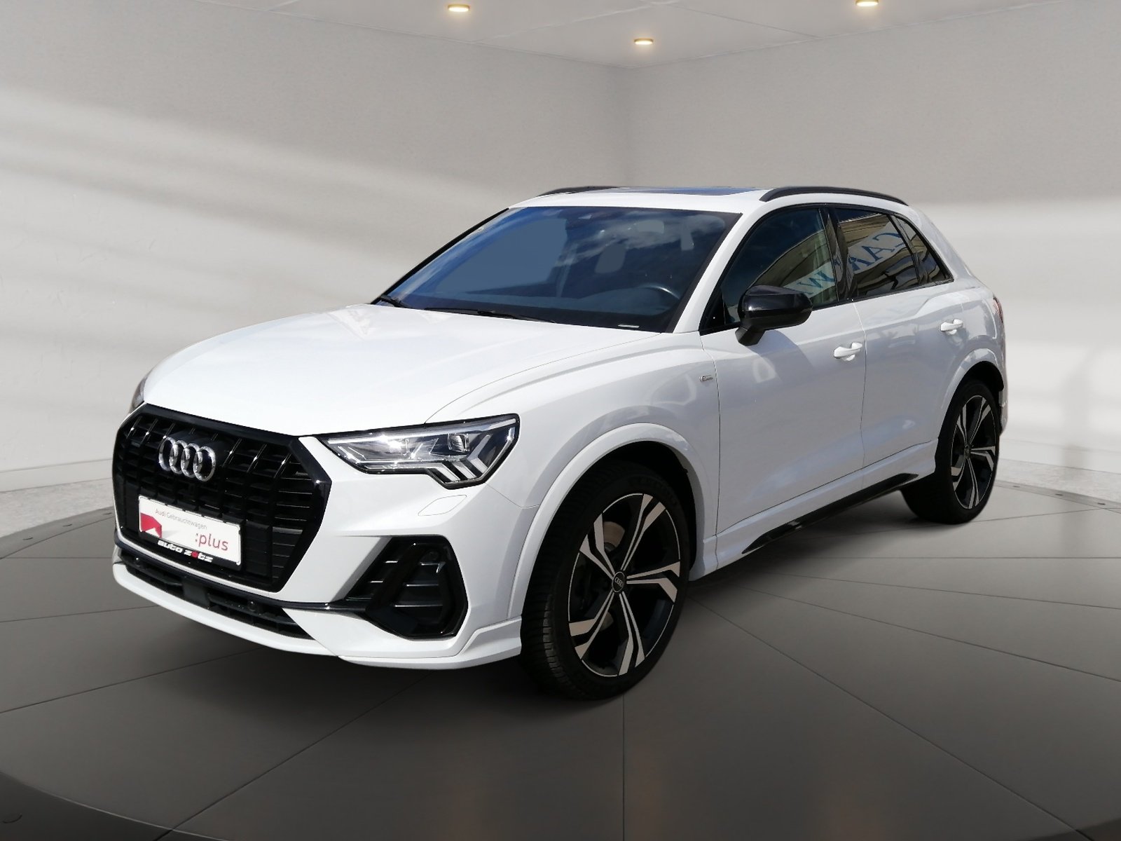 Q3 SUV S line 40 TFSI quattro S tronic S Line,LM