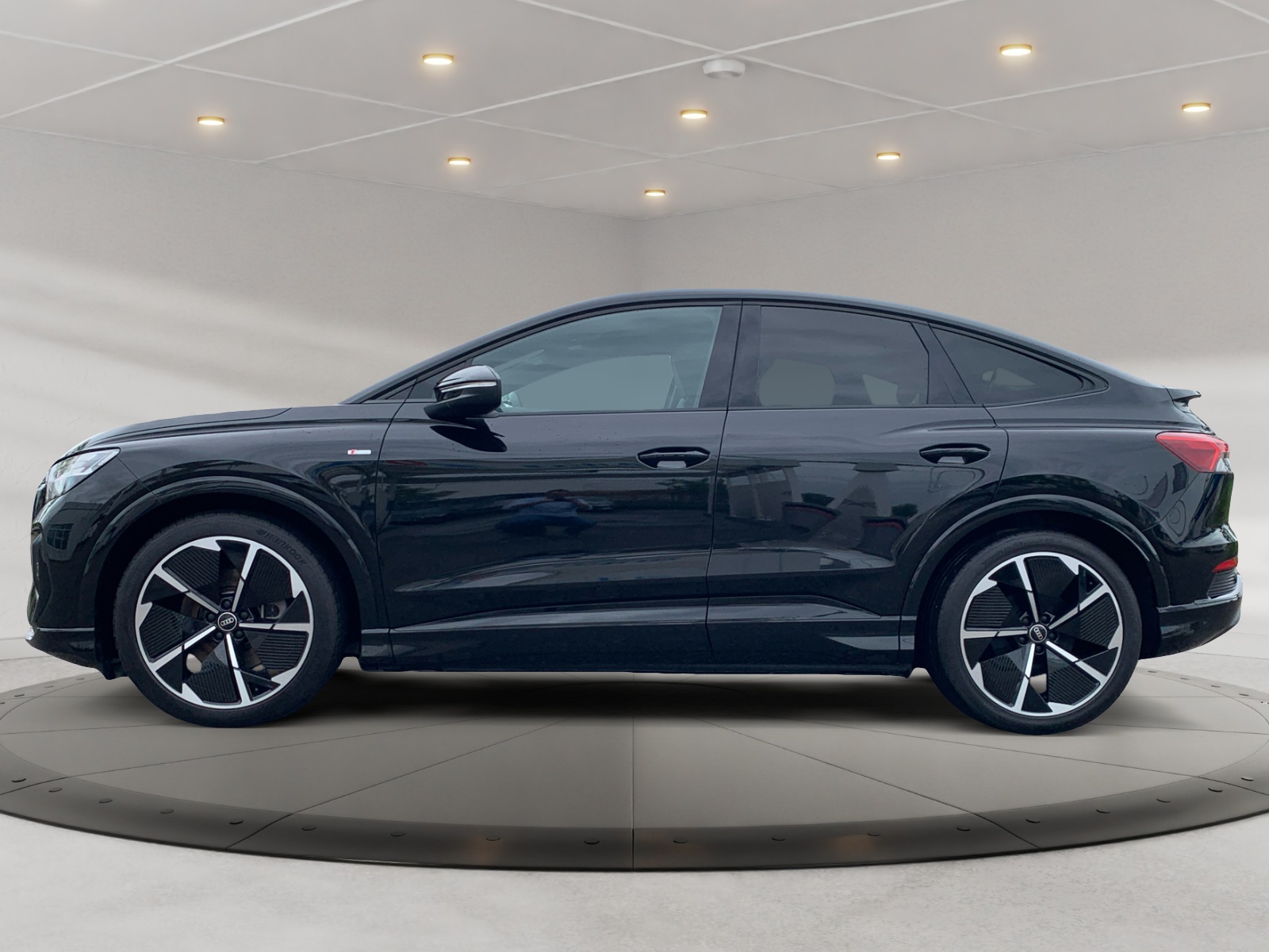 Q4 Sportback e-tron 50 quattro ,S Line,PDC,Kam.