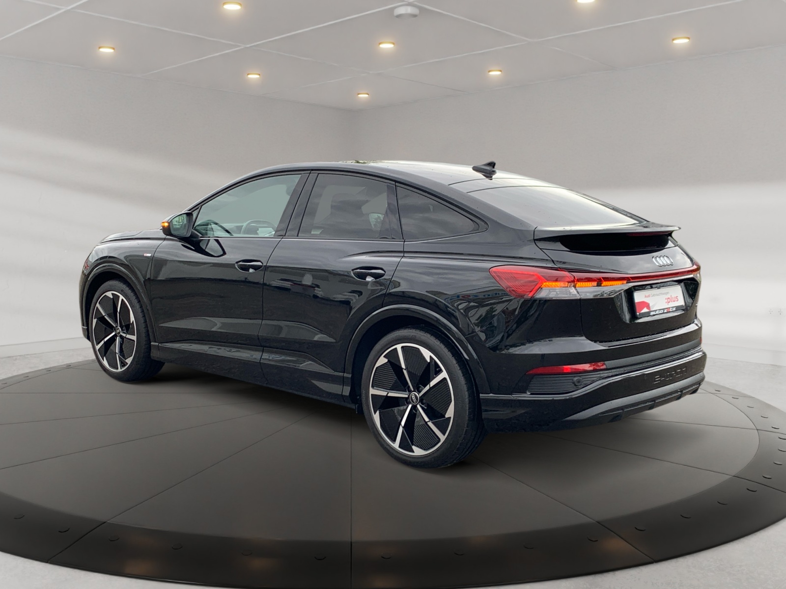 Q4 Sportback e-tron 50 quattro ,S Line,PDC,Kam.